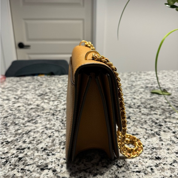 NEW Tory Burch Medium Britten Tiramisu Adjustable Shoulder - Picture 8 of 8